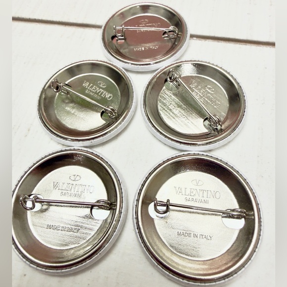 Valentino Garavani Tokyo Collectors Set - Picture 8 of 9